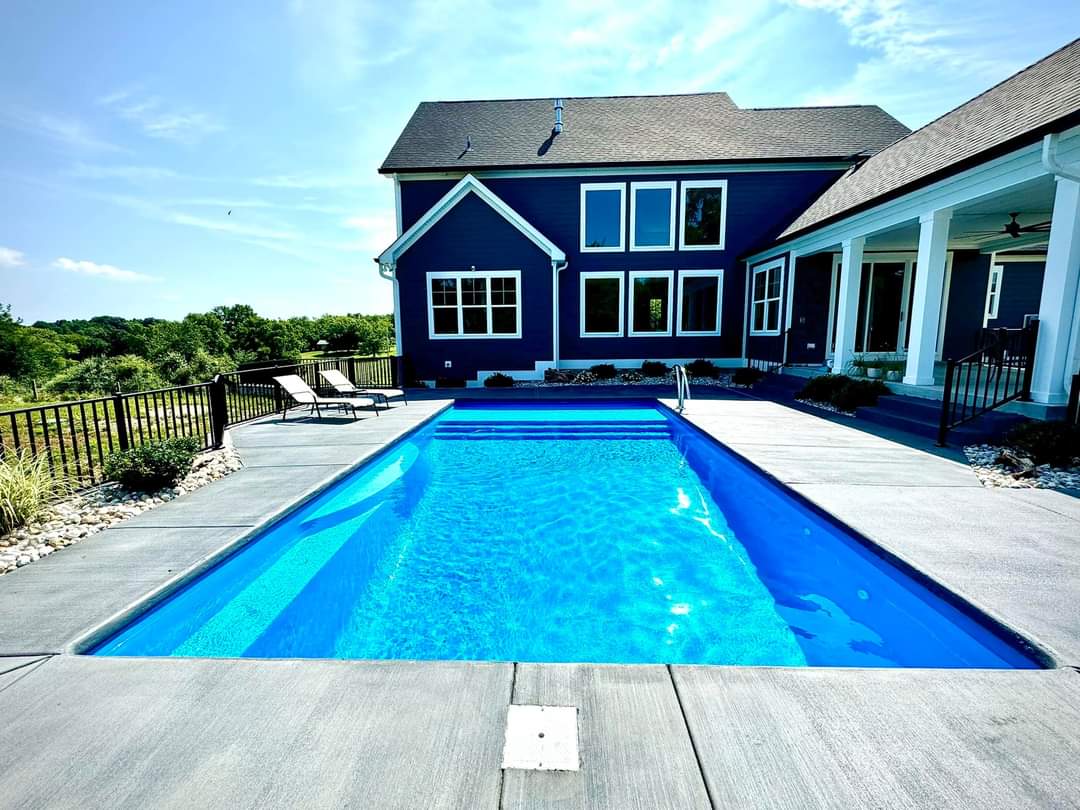 Sunlit Rectangle San Juan fiberglass pool